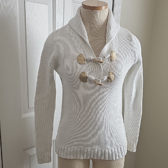 Lilly Pulitzer Sweaters - Lilly Pulitzer Bainbridge Shawl Collar  White Sweater with Gold Accents. XXS